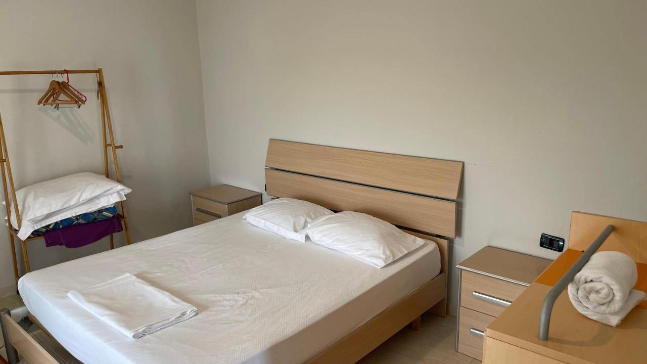 Azure Apartments By Kondo Stays Vlorë 外观 照片