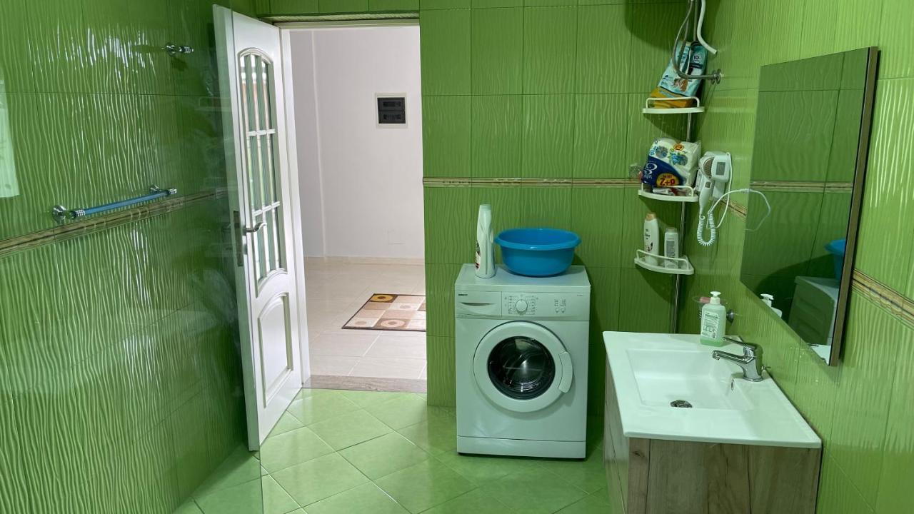 Azure Apartments By Kondo Stays Vlorë 外观 照片